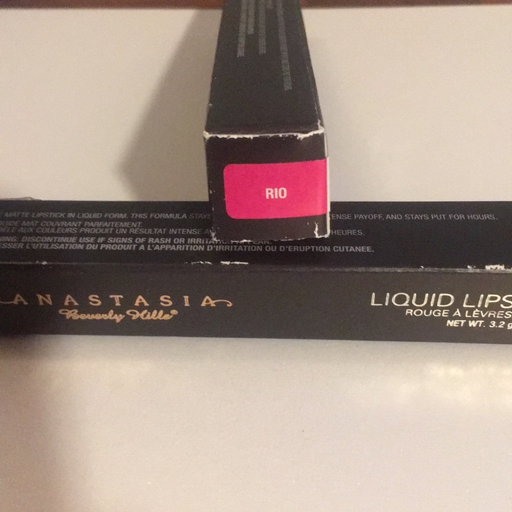 Anastasia Liquid Lipstick “Rio”